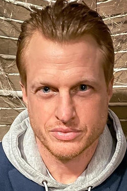 אדם מקדונלד