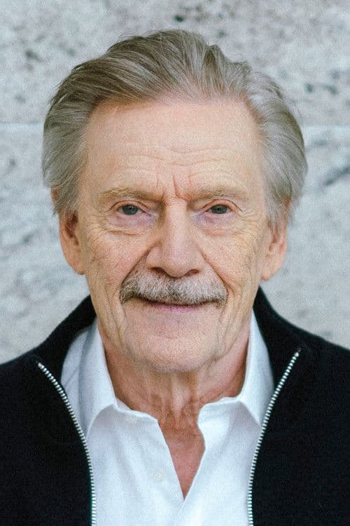 Jesper Christensen